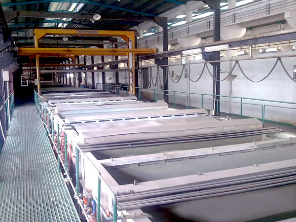 龍門式陽極T處理生產線 龍門式陽極T處理生產線